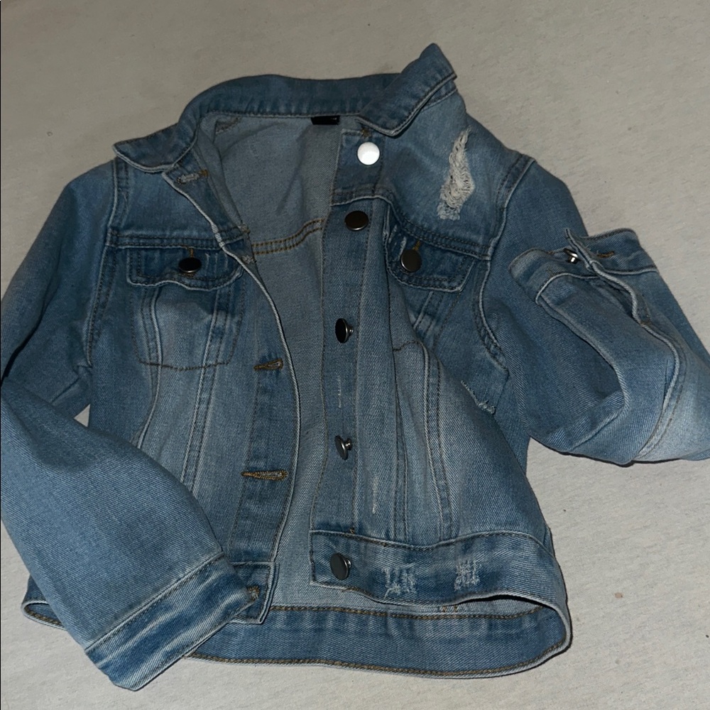 Kids Size 7Y SHEIN Classic Blue Denim Jacket.